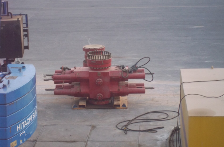 Chapeaux et corps de BOP (Blowout Preventer)