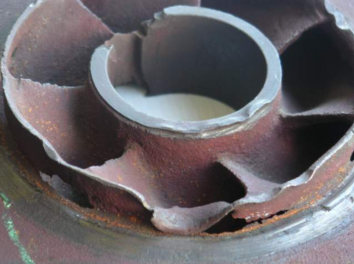 Roues - Impellers de pompes centrifuges - Cavitation