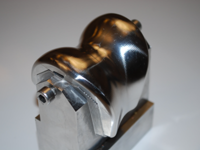 Knieimplantate – Femur- und Tibia-Komponenten