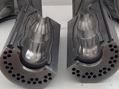 Glass Molds - Roughing and Finishing Machines